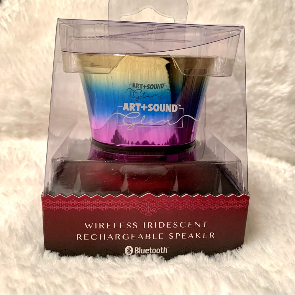 Art+Sound Glam Wireless Iridescent 
Rechargeable Portable Bluetooth Speaker